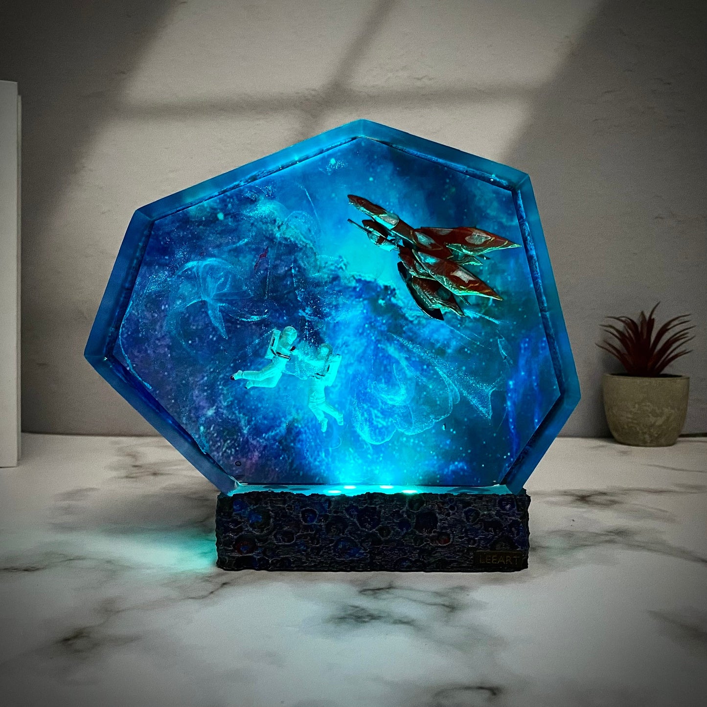 Galaxy Fantasy 8 Resin Lamp