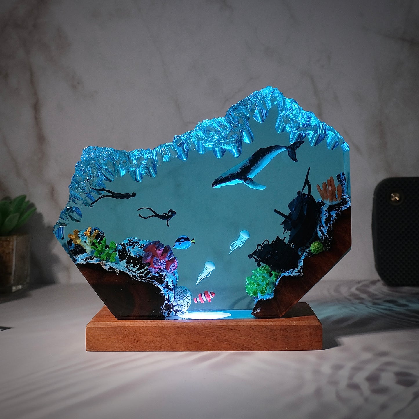 Resin lamp whales and divers