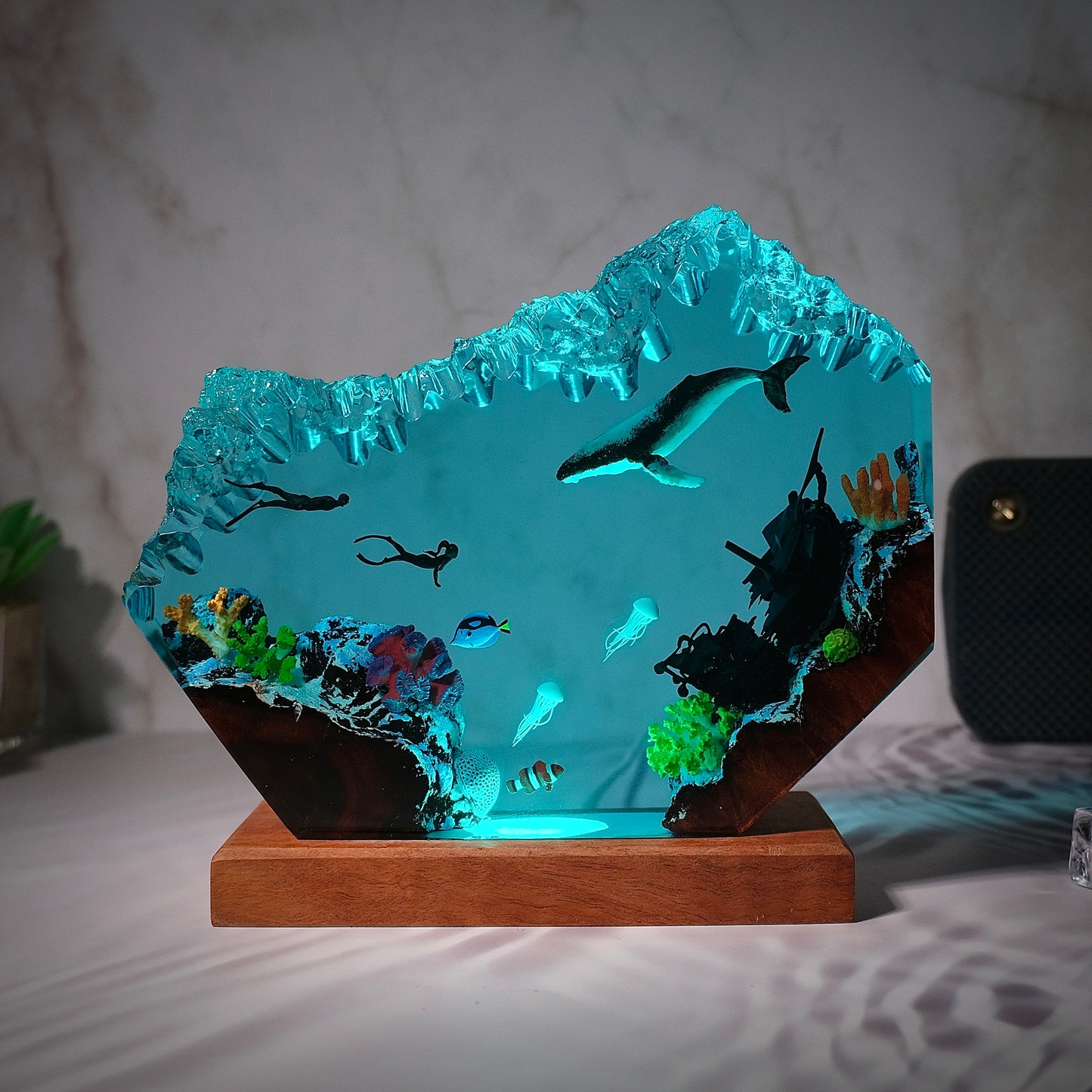 Resin lamp whales and divers