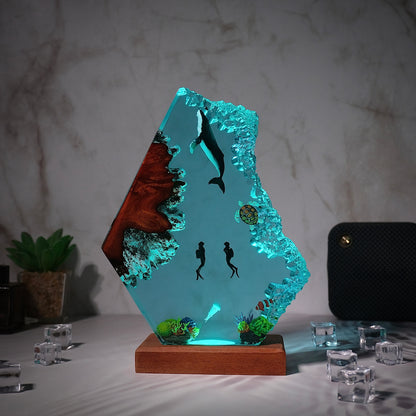 Blue whales and divers resin lamp