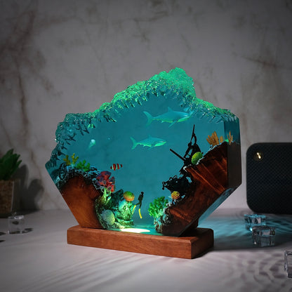 Ocean Resin lamp Diver and 2 sharks