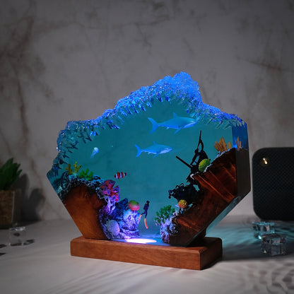 Ocean Resin lamp Diver and 2 sharks