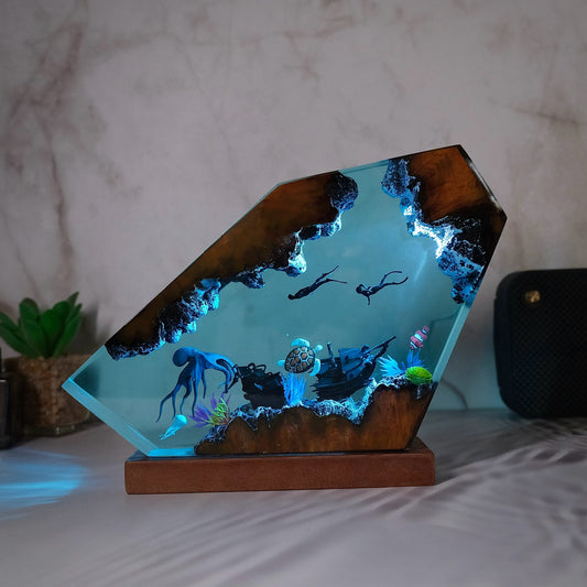 Deep sea octopus Resin lamp