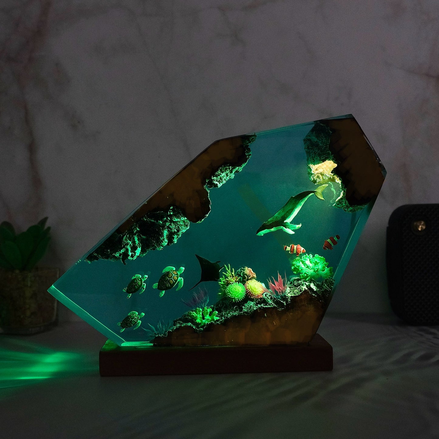 Ocean resin lamp.  Turtles and whales