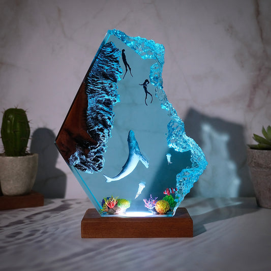 Ocean resin lamp.  Whales and divers