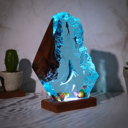 Ocean resin lamp.  Whales and divers