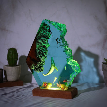 Ocean resin lamp.  Whales and divers