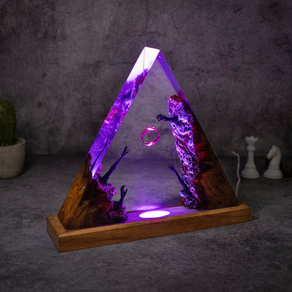 Hands from the dead ,Lord of the rings Resin lamp