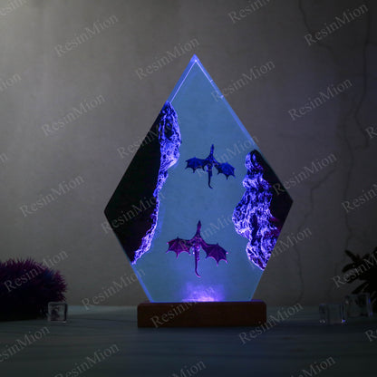 Dragons fly in Resin lamp