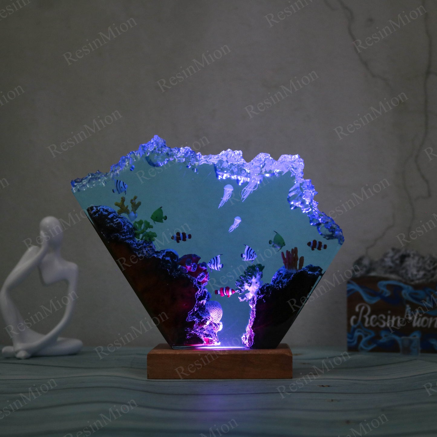 Ocean resin lamp.  Fish world